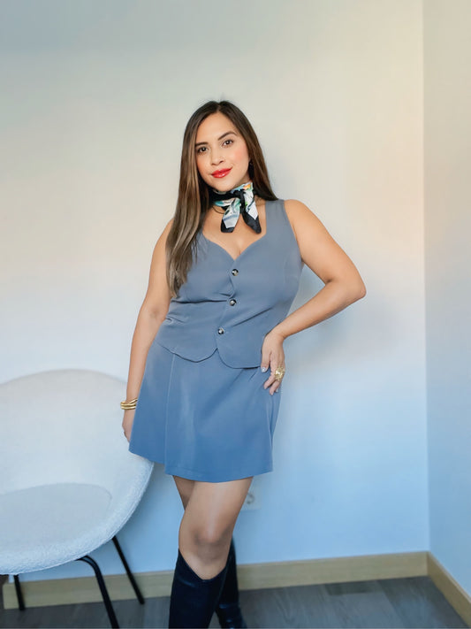 chaleco estilo sastre gris