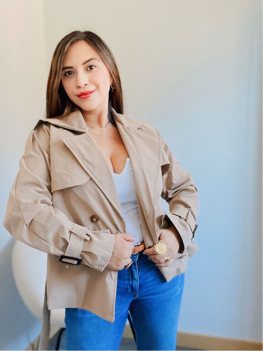 Gabardina corta Marrón