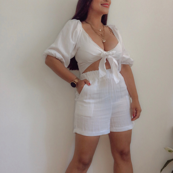 Short de Lino con Bolsillos