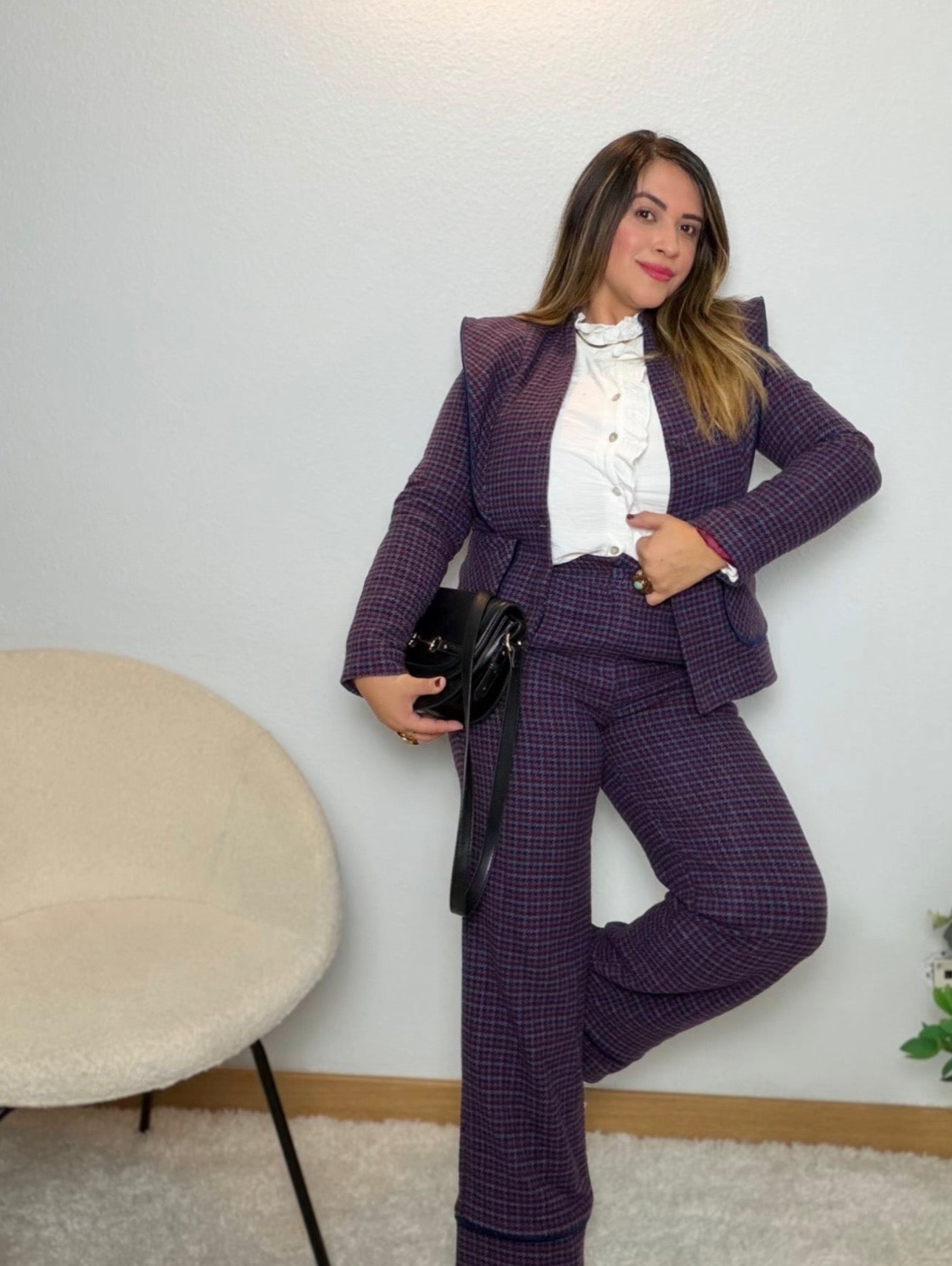 Chaqueta Sastre Entallada con Cuadro Inglés – Azul y Burdeos