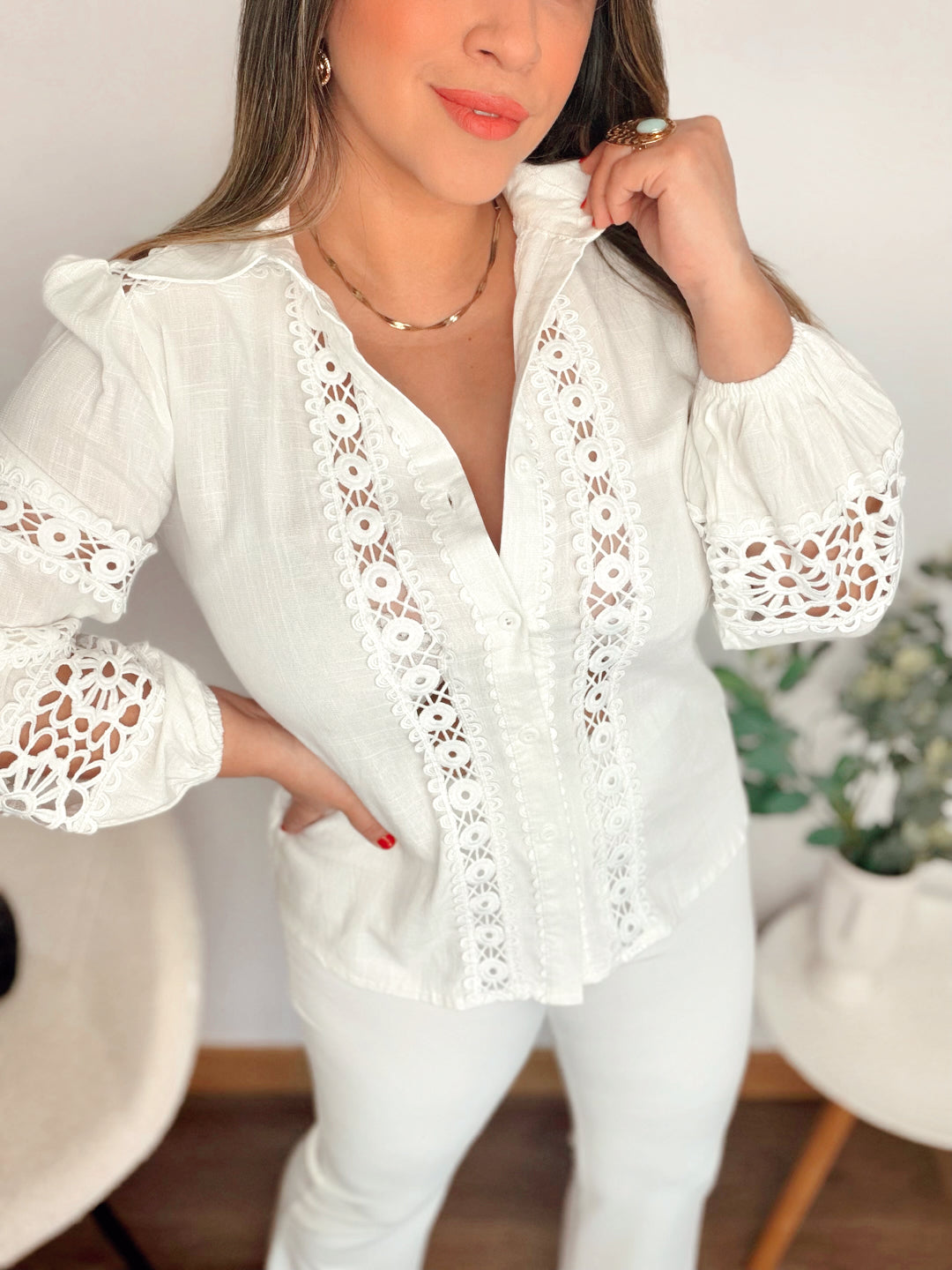 Camisa Blanca Bordada
