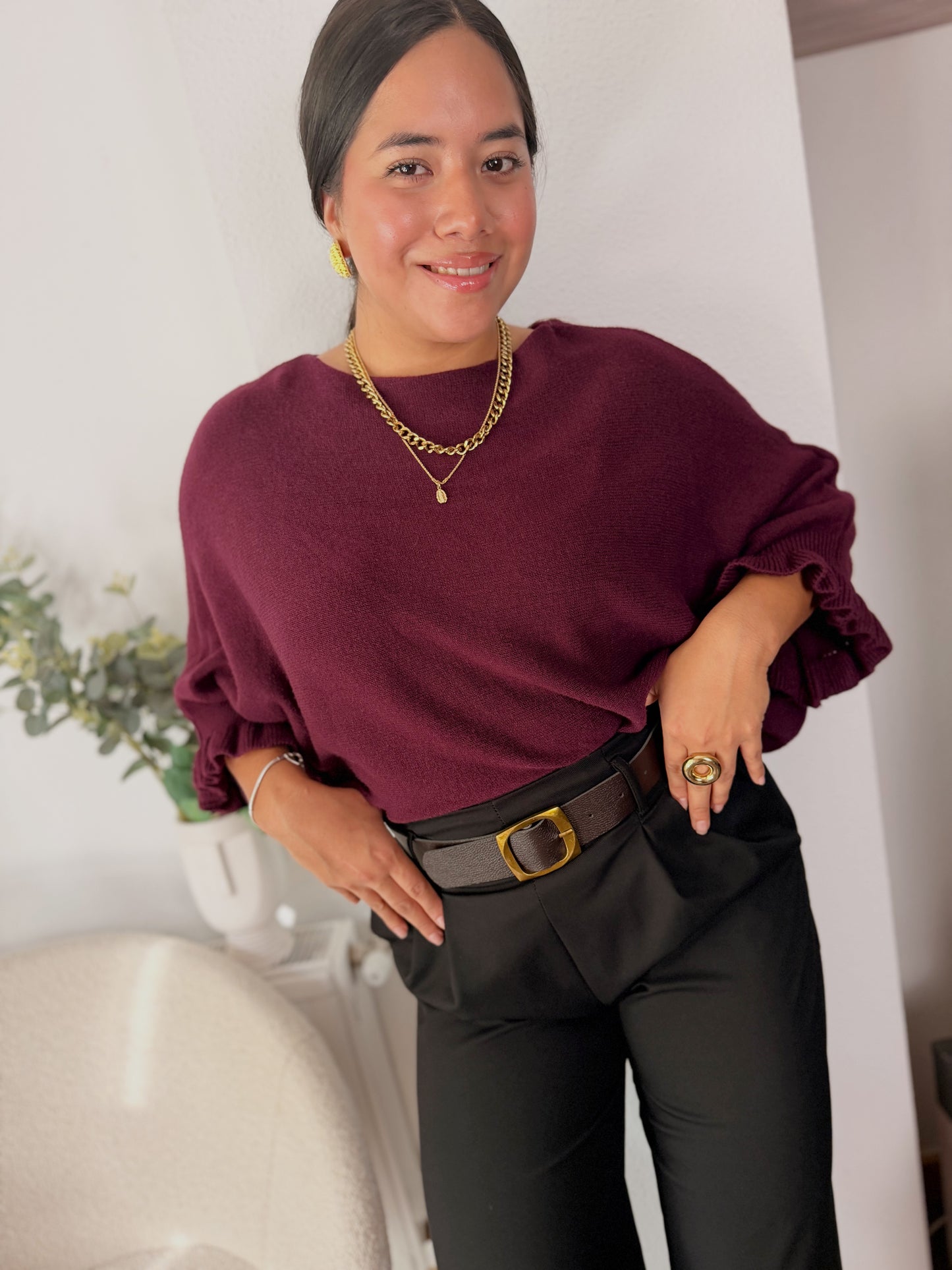 Jersey de Punto Oversize con Cuello Barco y Manga Campana con Volantes