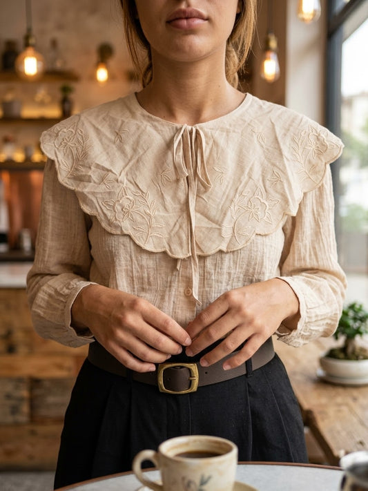 Blusa Bordada beige