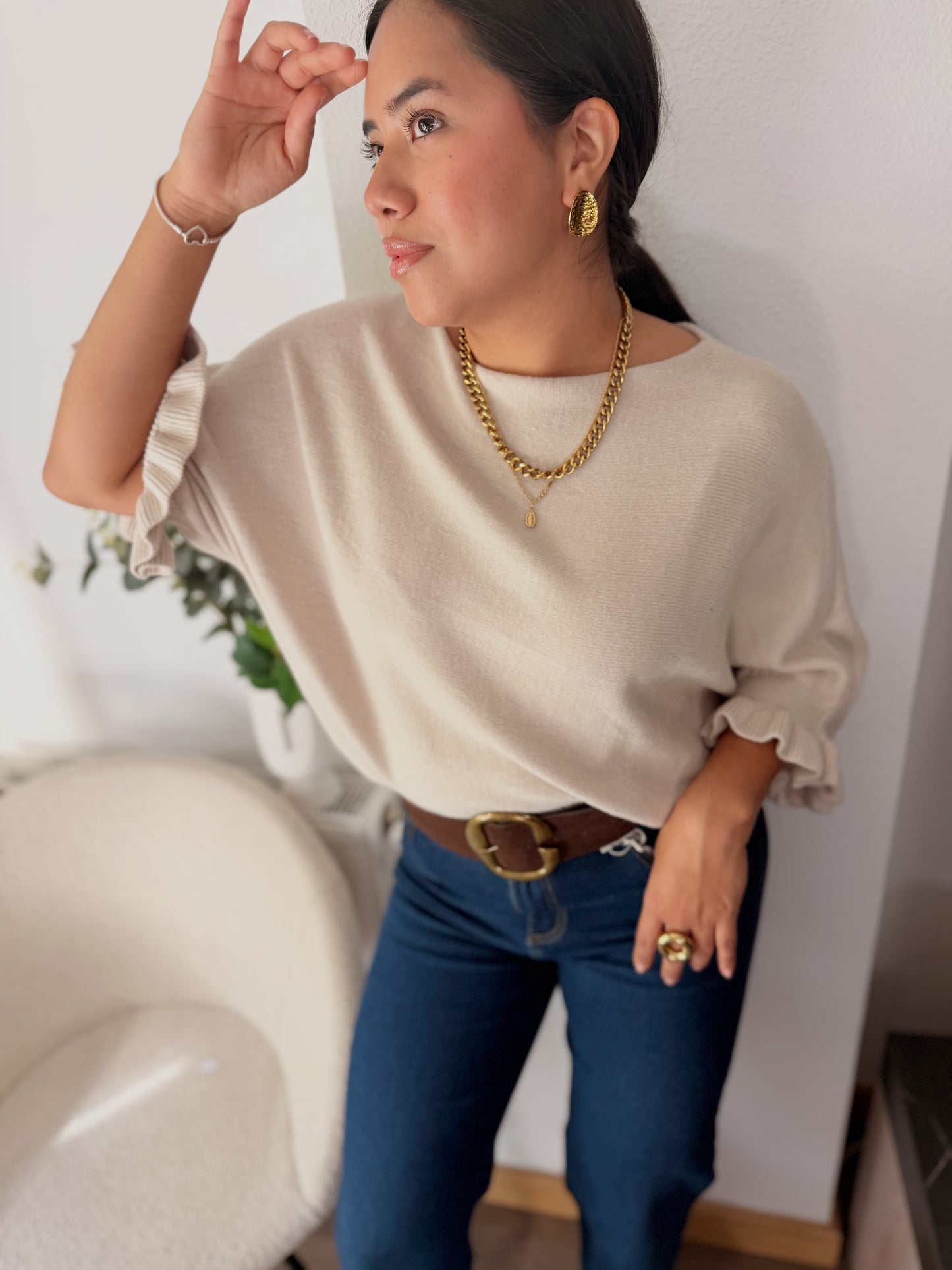 Jersey de Punto Oversize con Cuello Barco y Manga Campana con Volantes