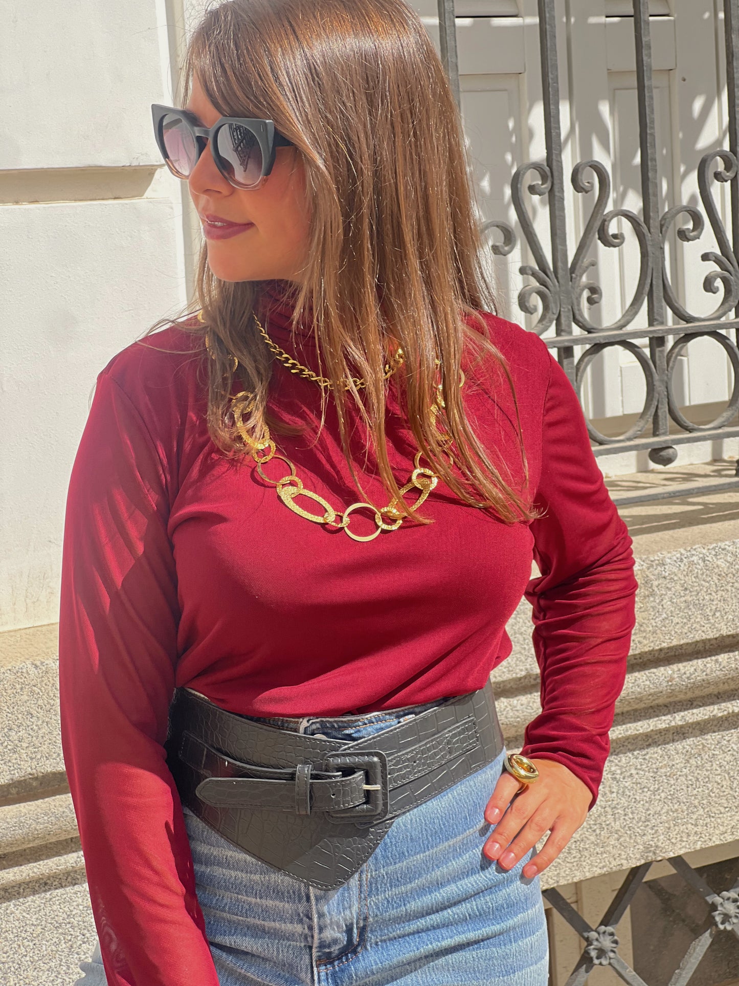 Jersey Básico cuello alto burdeos