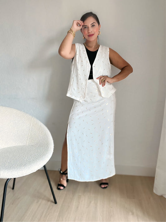 Falda blanca detalles dorados